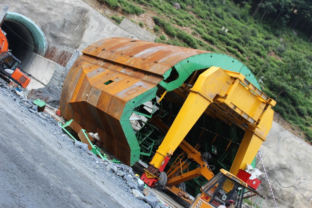 Navyuga Ramban Banihal Road Tunnel - 14 of 60
